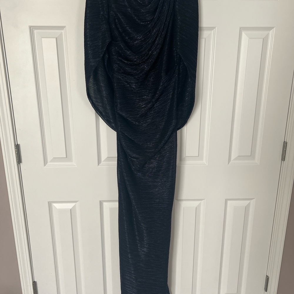 Elegant Black Evening Gown